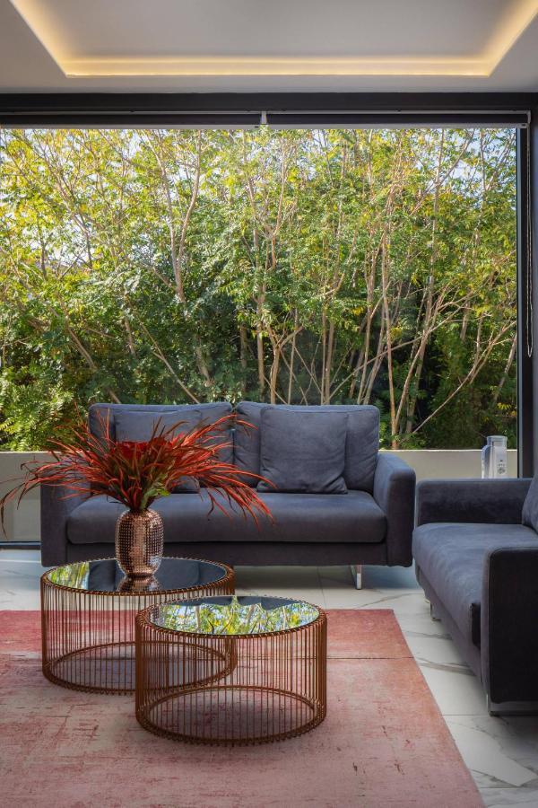 Ellure Luxury Suites Split Exteriör bild