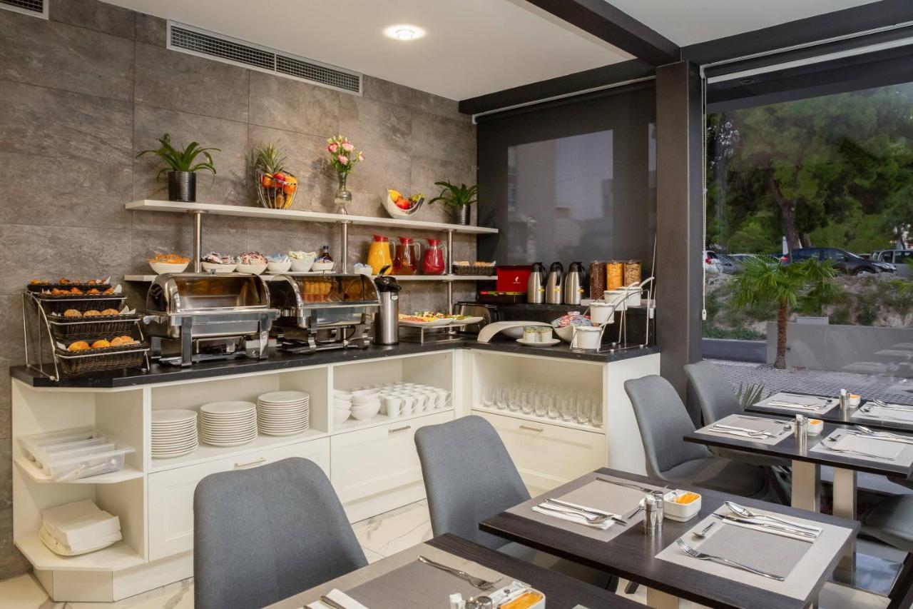 Ellure Luxury Suites Split Exteriör bild